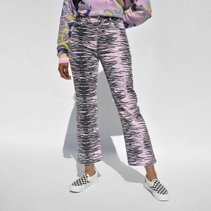 Ganni Betzy Cropped Jeans Tiger Stripe Light Pink Lavender